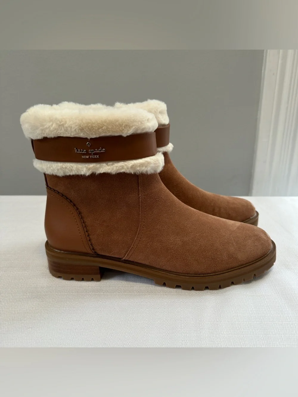 Kate Spade Bailee‎ Winter Boots Womens 9 Brown Sueded Faux Fur Lined Booties